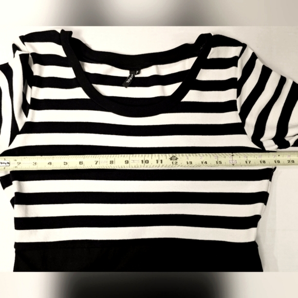 [MIUSOL] Black & White Stripes 《XL》1950s Style Swing Dress ☆ Pleated Skirt ☆ - Picture 11 of 16